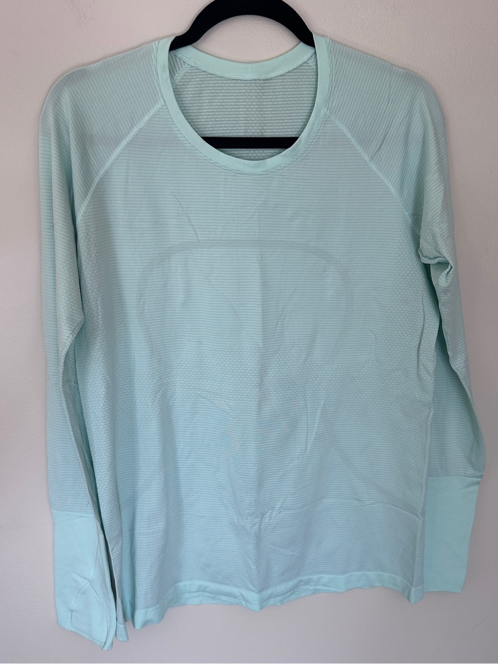 Lululemon Swiftly Hip long sleeve shirt Sea Mist mint green size 12